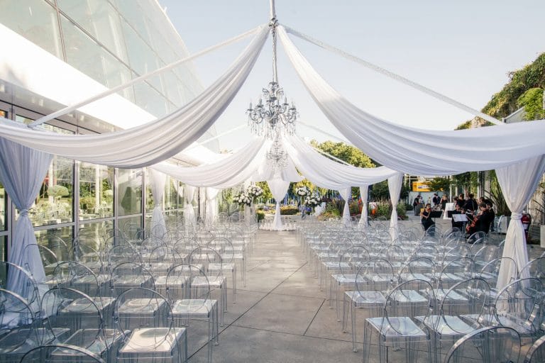 wedding-photographer-chihuly-garden-glass-seattle-lindsay-daniel-060_lndd6004