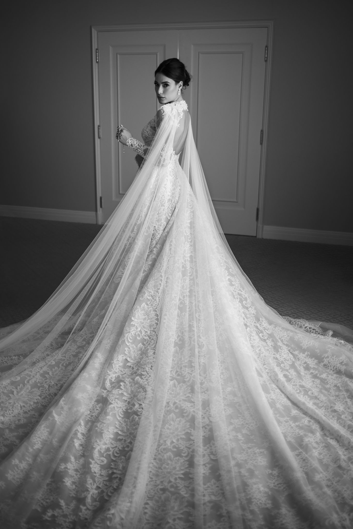 Fall In Love With Long Sleeve Wedding Dresses