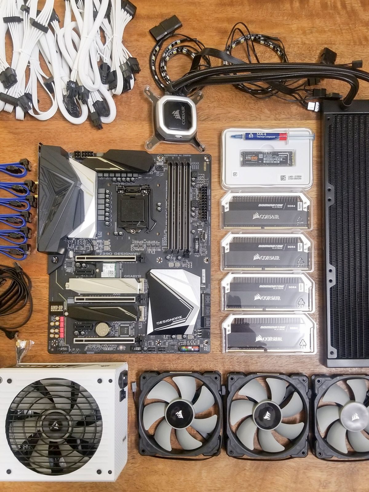 computer-building-for-photographer-videographer-01.jpg