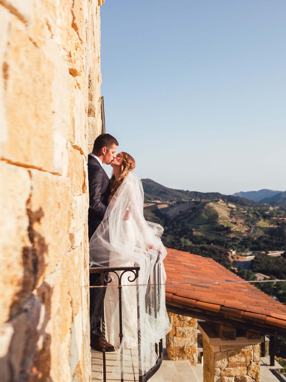 wedding malibu rocky oaks estate vineyards, malibu, california