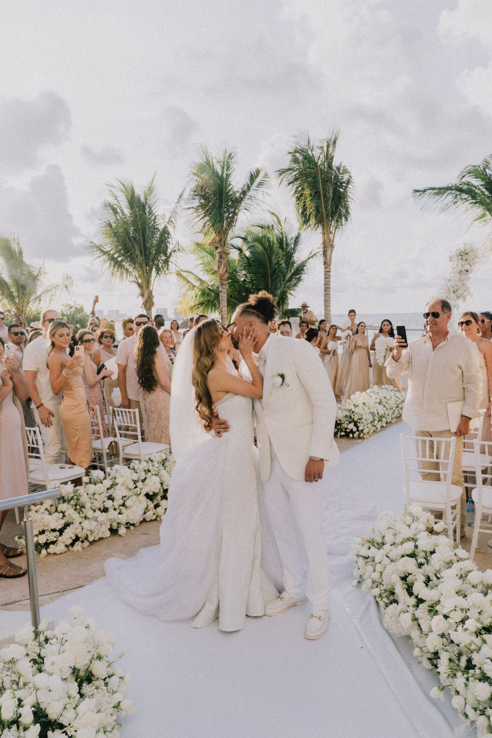 cancun-mexico-destination-wedding-brethless-resort-brianna-jj-139