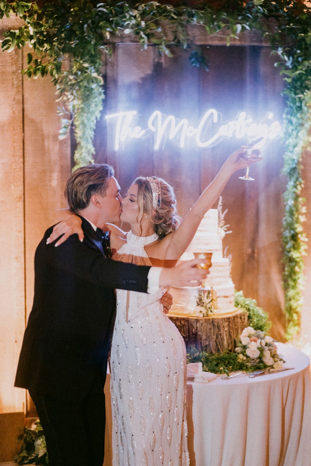 santa-lucia-wedding-photographer-katie-jesse-300